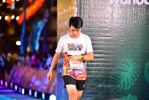 BIB: 0218, 50427, 198
                            <button type="button" onclick="openModal(21802933)" class="btn btn-primary btn-sm float-right btn-popup" data-toggle="modal" data-target=".modal-high-quality">
                        <i class="fas fa-shopping-cart"></i> Add to Cart
                    </button>
                                            <button type="button" onclick="isThisMe(21802933, true)" class="btn btn-success btn-sm float-right btn-popup btn-isme hidden" data-toggle="tooltip" data-placement="bottom" title="นี่คือรูปของคุณใช่ไหม คลิกที่นี่เพื่อเอาเข้าอัลบั้ม">
                        <i class="fas fa-plus"></i> Add to album
                    </button>
                    <button type="button" onclick="isThisMe(21802933, false)" class="btn btn-warning btn-sm float-right btn-popup btn-isnotme hidden">
                        <i class="fas fa-ban"></i> Remove from album
                    </button>